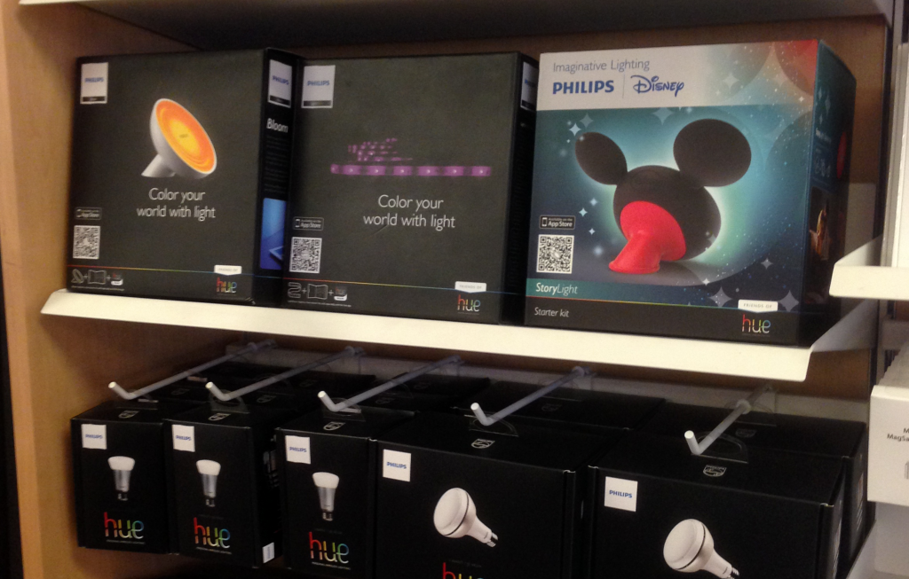 Philips' StoryLight Syncs Ambient Lighting to Content