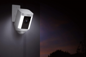 Ring Spotlight Cam Mount hero image