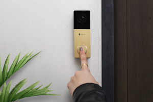 August Stops Shipping New View Doorbell Camera